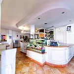 Hotel Il Faro Di Molara 4*