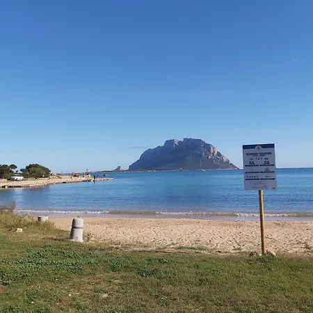 호텔 Il Faro Di Molara