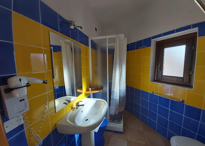 Szálloda Il Faro Di Molara