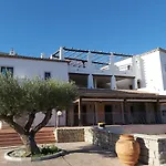 Hotell Il Faro Di Molara