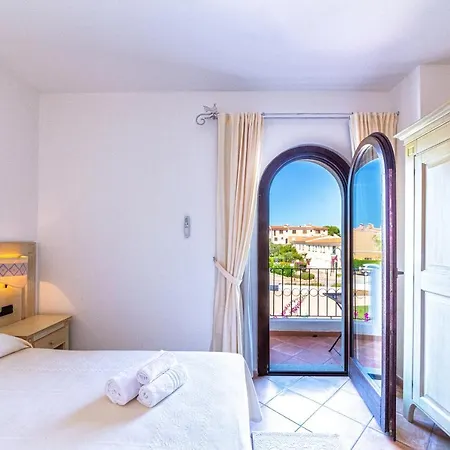 Il Faro Di Molara Hotel Porto San Paolo (Sardinia)
