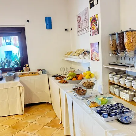 Il Faro Di Molara Hotel 4*