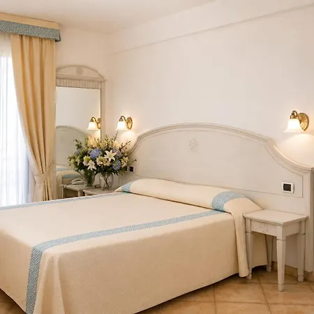 Hotel Il Faro Di Molara