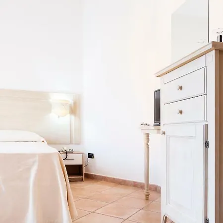 Il Faro Di Molara Porto San Paolo (Sardinia)