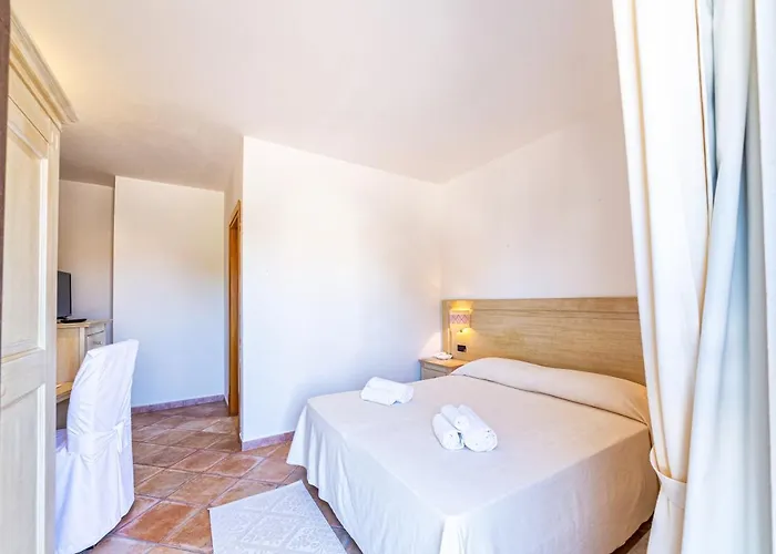 Hotel Il Faro Di Molara