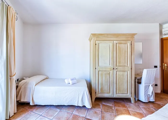 Hotel Il Faro Di Molara